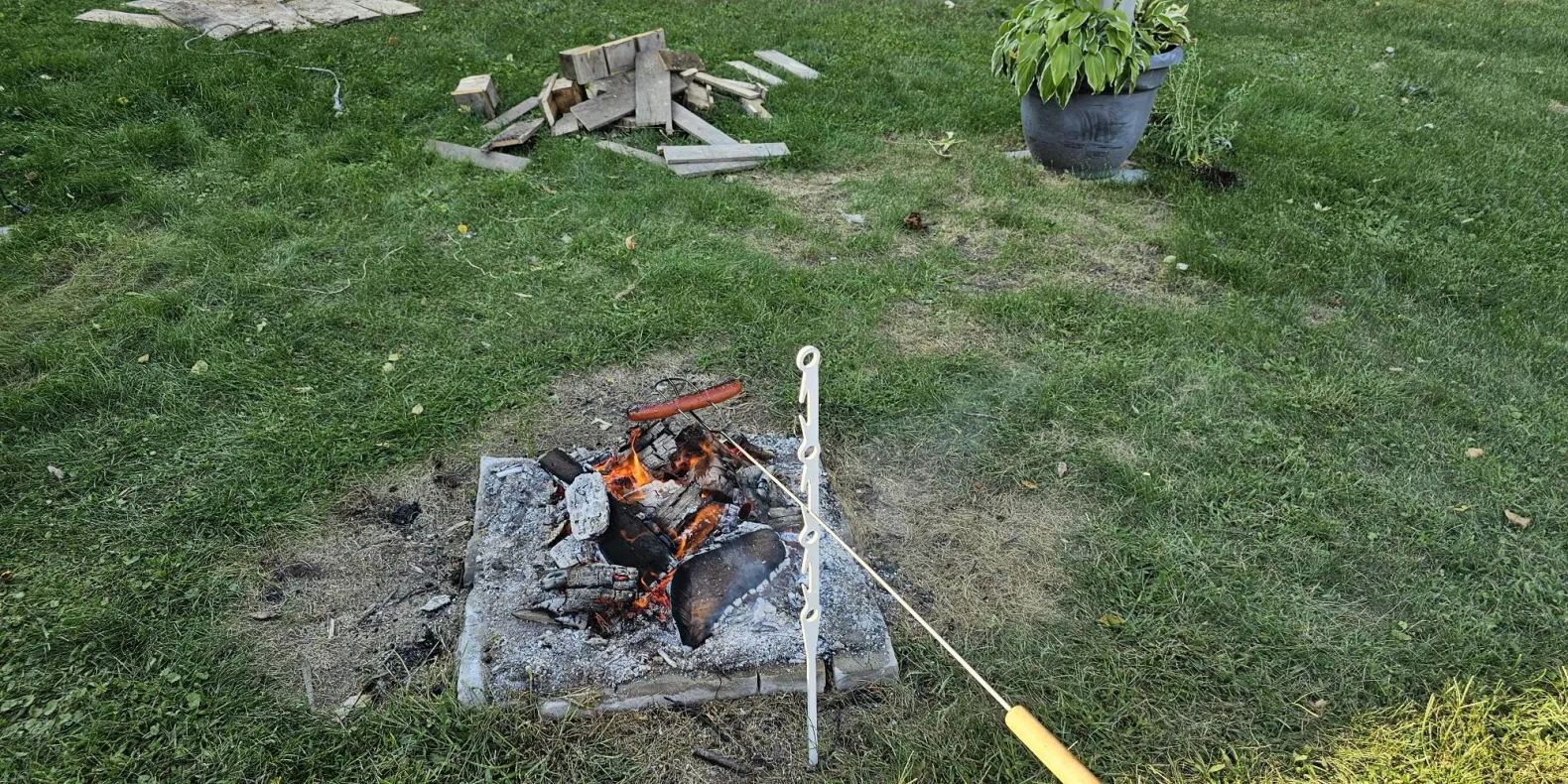 campfire stands