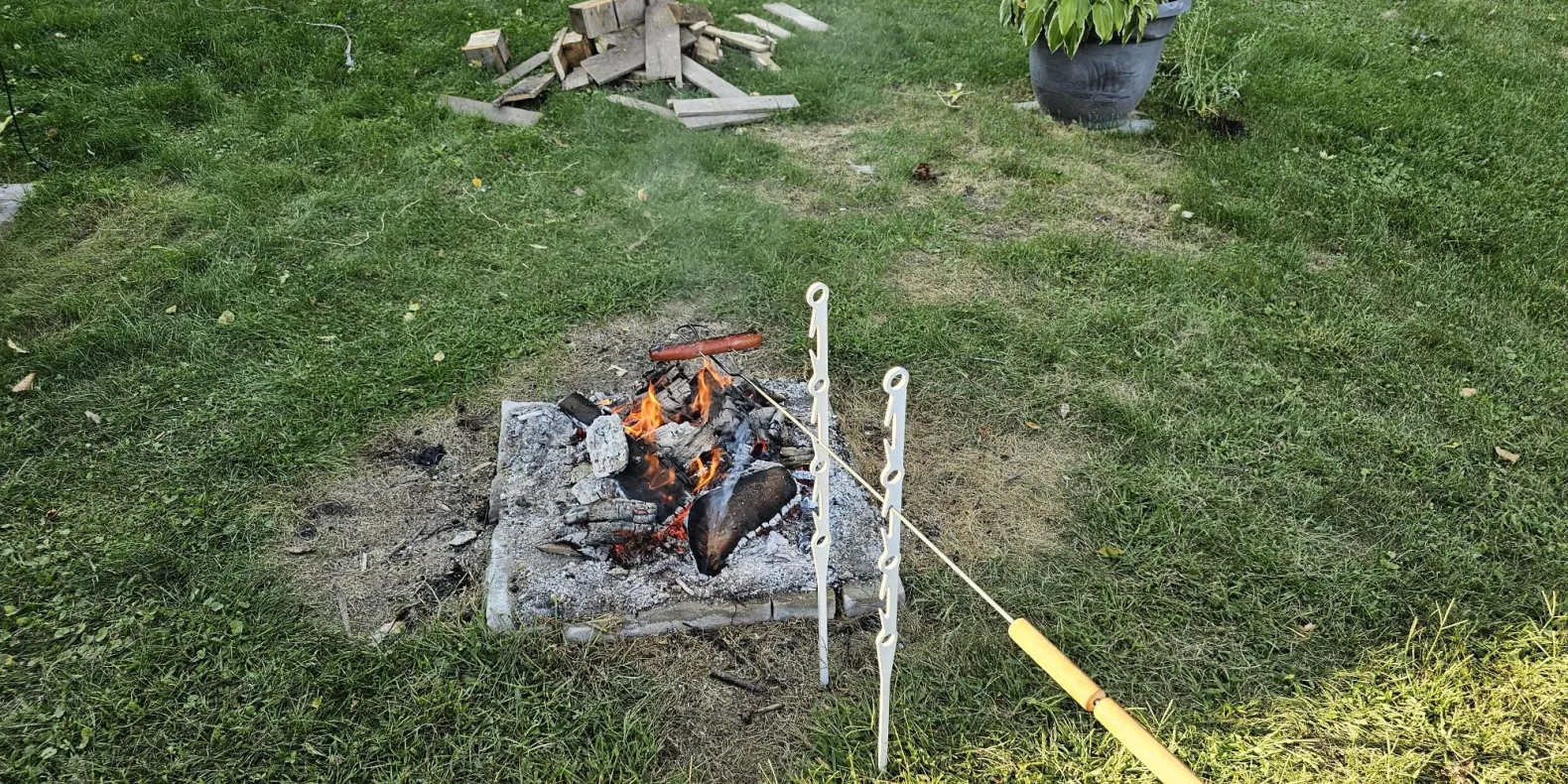 campfire stands