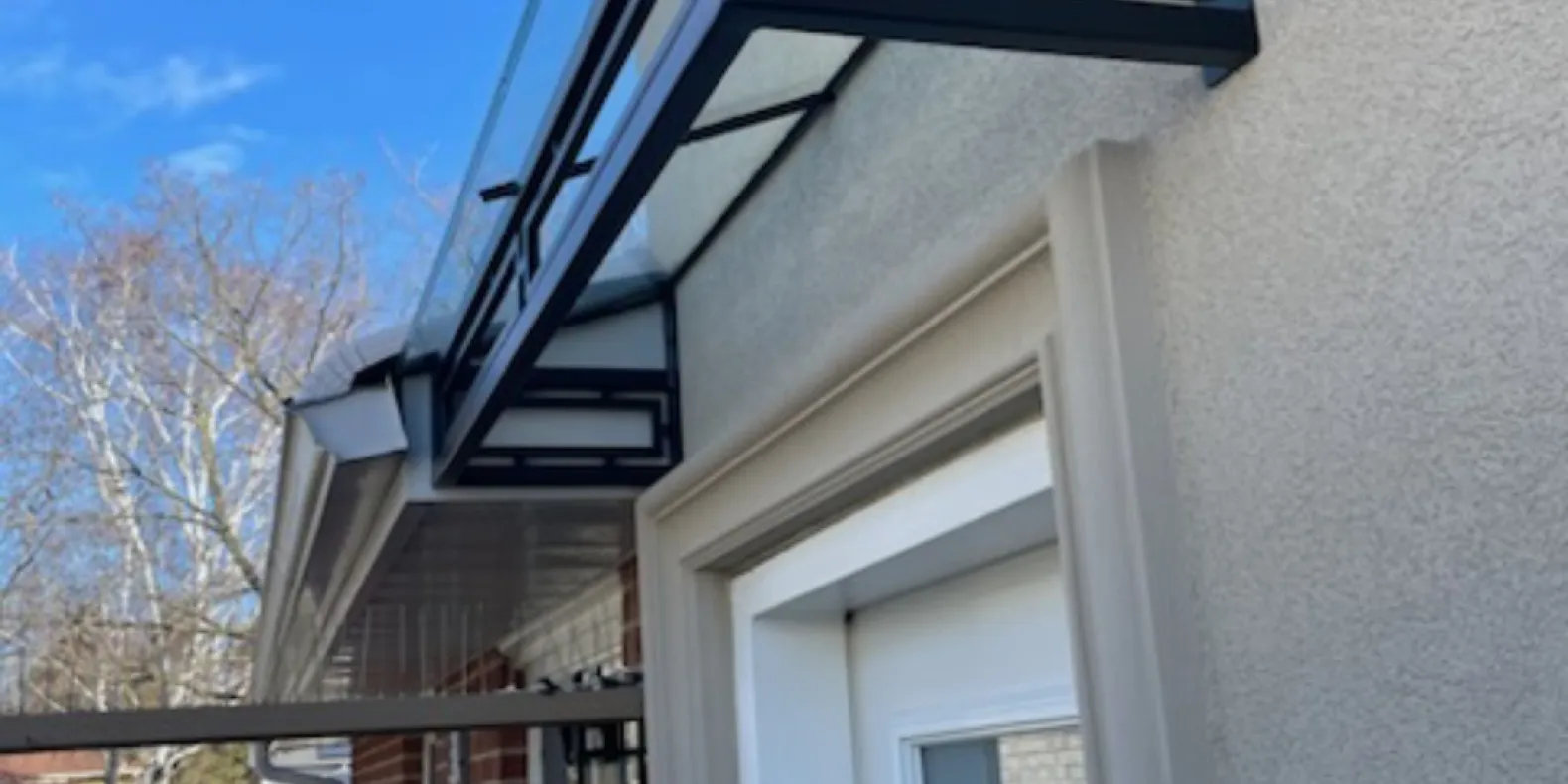 awning2
